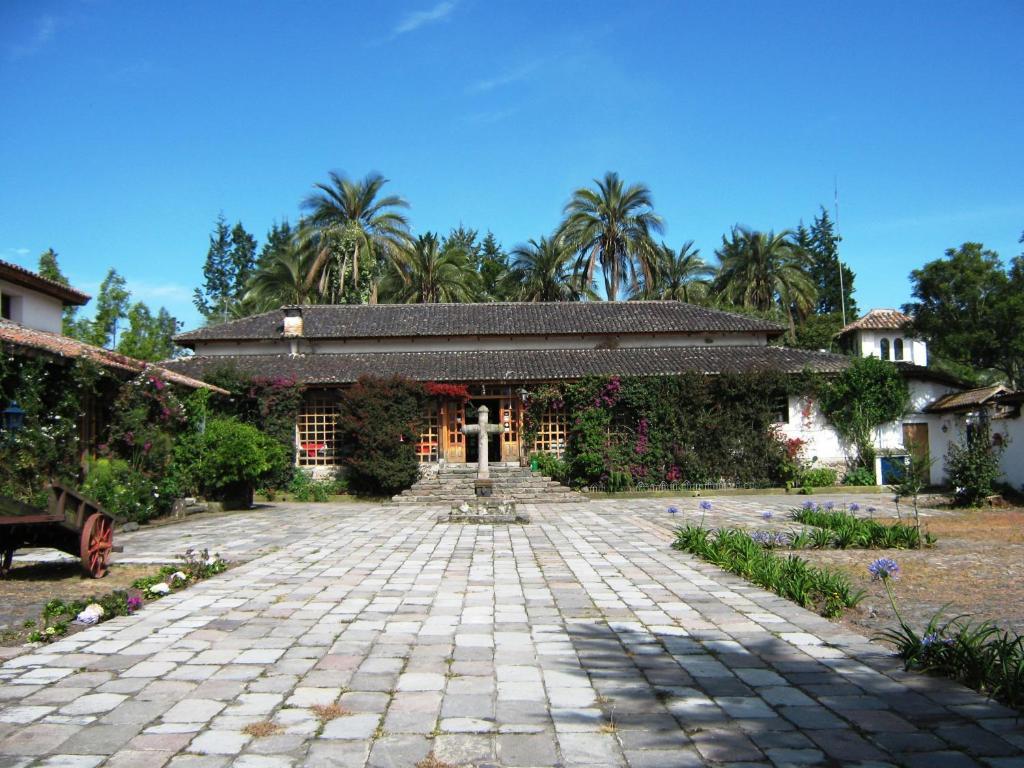 Hotel Hacienda La Carriona Sangolquí Exterior foto